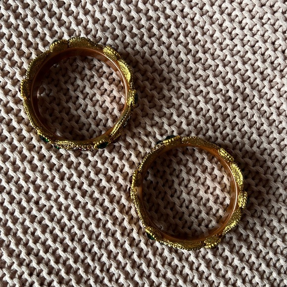 Gorgeous gold tone Indian bangles - Picture 2 of 4